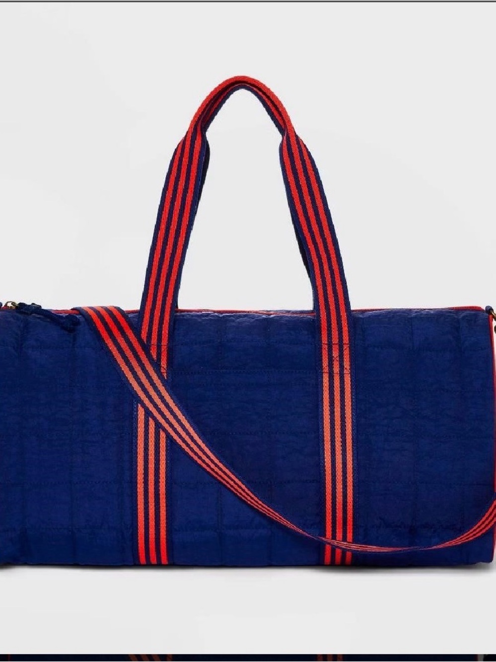 Universal Thread duffel weekender bag features quilted Navy fabric Red Blue